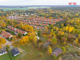Prodej pozemku k bydlení, 1028 m², Luštěnice - 8