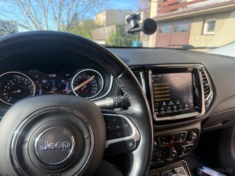 JEEP COMPASS SÉRIE 1.3 MultiAir 130kw Limited edice - 8