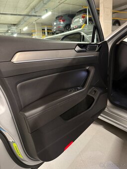 Volkswagen Passat 2017 b8 2.0 tdi 140 kw - 8