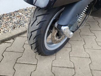 Vespa GTS 300 Super - 8