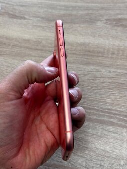 iPhone XR 256GB (nová barterie) zaruka 1rok - 8