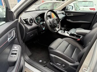 MG EHS PHEV Luxury 1.5 190kW AUT. 24tkm Ambient Press&Drive - 8