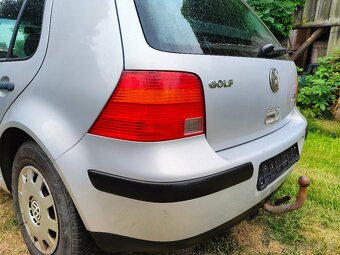 VW Golf 1.4 16V - 8