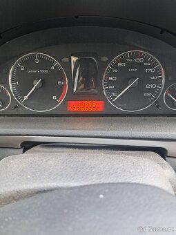 ND z Peugeot 407 SW 2.0HDI 100kW RHR r.v. 2007 - 8