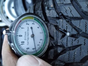 165/70/14 zimni pneu CONTI a NOKIAN 165/70 R14 - 8