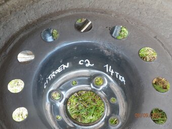 4xPlechové disky na CITROEN C2 14tky ET24  300kč všechny. - 8