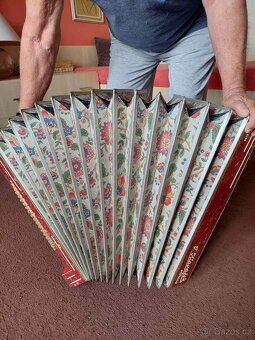 Tahací harmonika - chromatika - 8