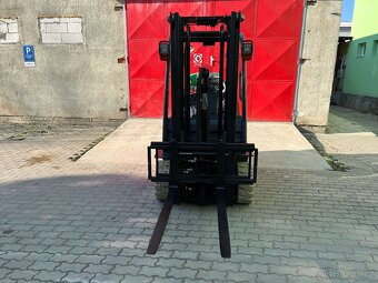 Čelní vozík TOYOTA 8FGKF20 - 8