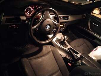 BMW 318i e91 - 8