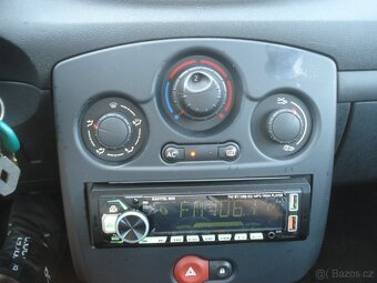 Renault Clio 1.2 i klima ČR - 8