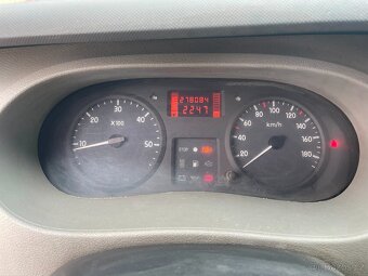 Prodám Renault Master 1.9D Nová STK - 8