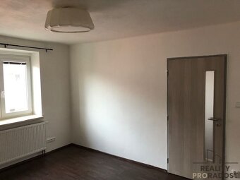 Pronájem bytu 3+kk Holešov - 8