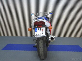 Honda CBR 600F - 8