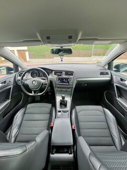 Volkswagen Golf VII 7, 1.4 TSI 90kW, Highline, Skvělý stav - 8