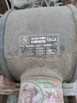 Kotoučová pila +hoblovka a kotouče - 8