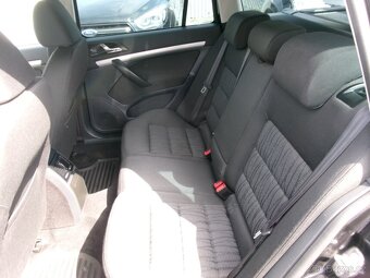 ŠKODA OCTAVIA 1,8TSi ELEGANCE COMBI TAŽNÉ ZAŘÍZENÍ - 8