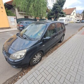 Renault Grand Scénic 2.0dci 110Kw 2007 - 8