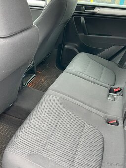Volkswagen Touareg - 8