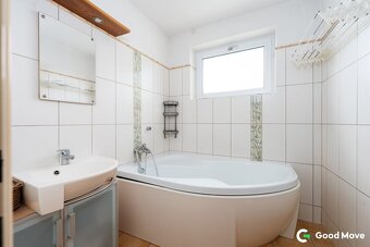 Prodej rodinného domu Zlín - Velíková - 8