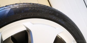 ORIGINAL ALU KOLA 5X112 R17 s Pěknými pneu 225/45/R17 - 8