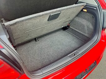 VW Polo 1.2TSI 77kW Highline VÝHŘEV Xenon SENZORY 65.000km - 8