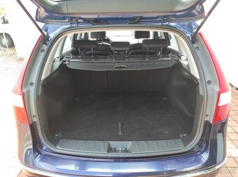 Hyundai i30 Combi 1.4 80 kW KLIMA KOUP. ČR NAJ. 82 tis. km - 8