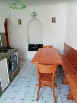 2 pokojový  cihlový byt v centru Popradu-znížená cena - 8