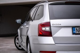 Škoda Octavia Combi 2.0TDI DSG - 8
