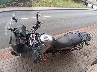 Suzuki DL 650 V-Strom - 8
