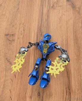 Lego Hero Factory 7169 Mark Surge - 8