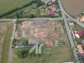 Pozďátky – stavební parcela 5.682 m2 IS na pozemku - pozemek - 8