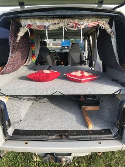 Obytné Vw T4 Caravelle - 8