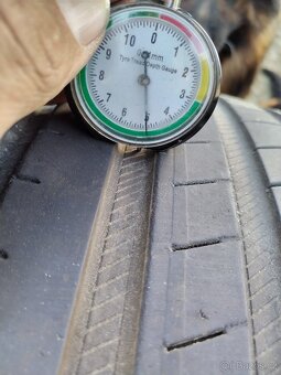 275/40/18 letni pneu PIRELLI a GOODYEAR 275/40 R18 - 8