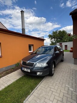 Škoda Octavia 2.0 FSI - 8
