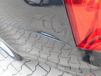 ŠKODA OCTAVIA 3 2.0 TDI R.2015 ELEGANCE SERVISNÍ KNÍŽKA - 8
