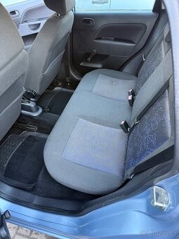 Ford  Fiesta - 8