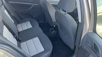 ŠKODA OCTÁVIA 1.6 MPI SERVISNÍ KNIHA. - 8