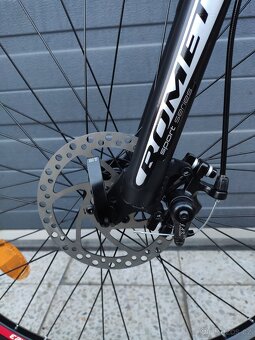 Nové horské kolo Romet Rambler Disc 6.2 26", 17" alu rám - 8