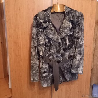 prodám kožichy - 8