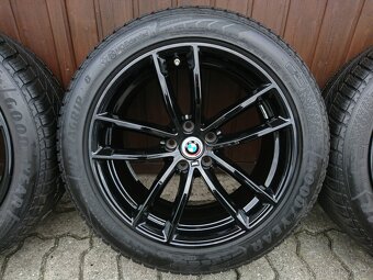 BMW 5 G30,31 18" M 662 originální zimní kola 245/45/18 5x11 - 8