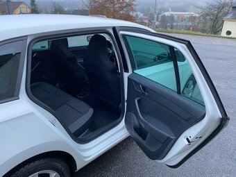 Škoda Rapid 1.6 TDI/Spaceback/Style/ČR/r.2015/152 tkm/záruka - 8