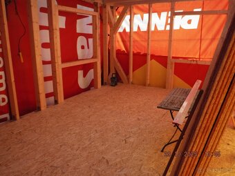 Dřevěná konstrukce domu (chaty) - 8