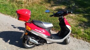 Prodám skutr Adams 50ccm tuningovany na vykon 70ccm - 8