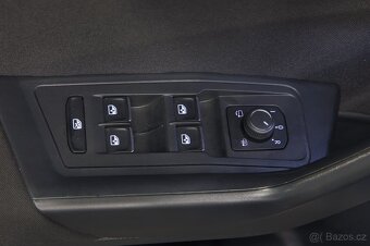 VW T-Roc Style 4Motion 2.0 TDI 110kW 4x4 DSG R-Line - 8