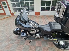 Indian Roadmaster - 8