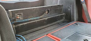 Bedna ozvucnice na subwoofer 12" 30cm alfa romeo 159 - 8