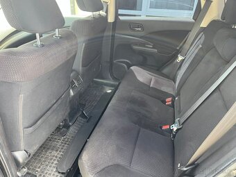 HONDA CRV 2.2i-DTEC 110KW.4x4.XENONY.KAMERA.TEMPOMAT.TAŽNÉ. - 8