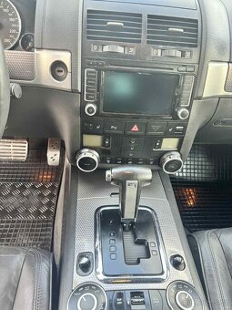 VW Touareg 3.0 TDI 176KW R.V 2008 R-line Facelift 219TKM - 8