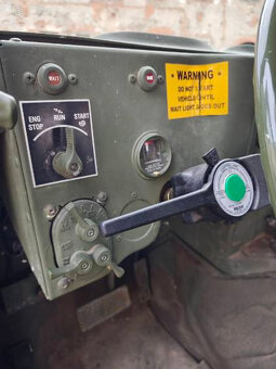 Humvee Hummer H1 - 8