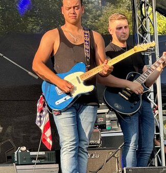 Hledáme bubeníka - 8